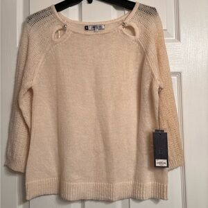 Jennifer Lopez pullover cream sweater. Size L.